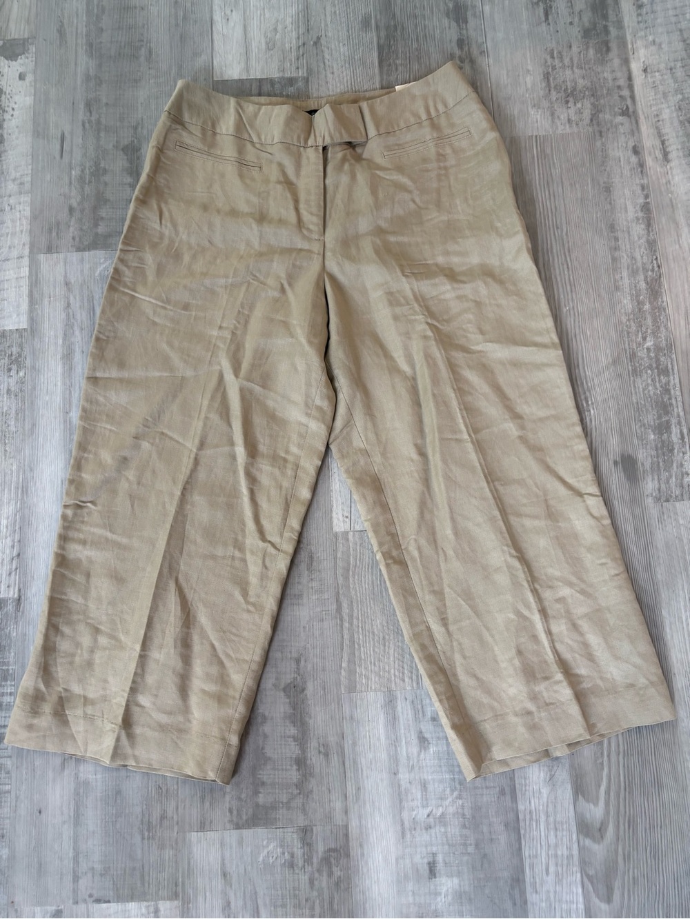 East 5th Wide Leg Linen Blend Capri Pants in Khaki